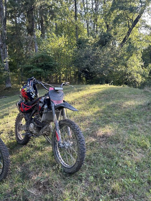 Se vinde cross 250 Orion