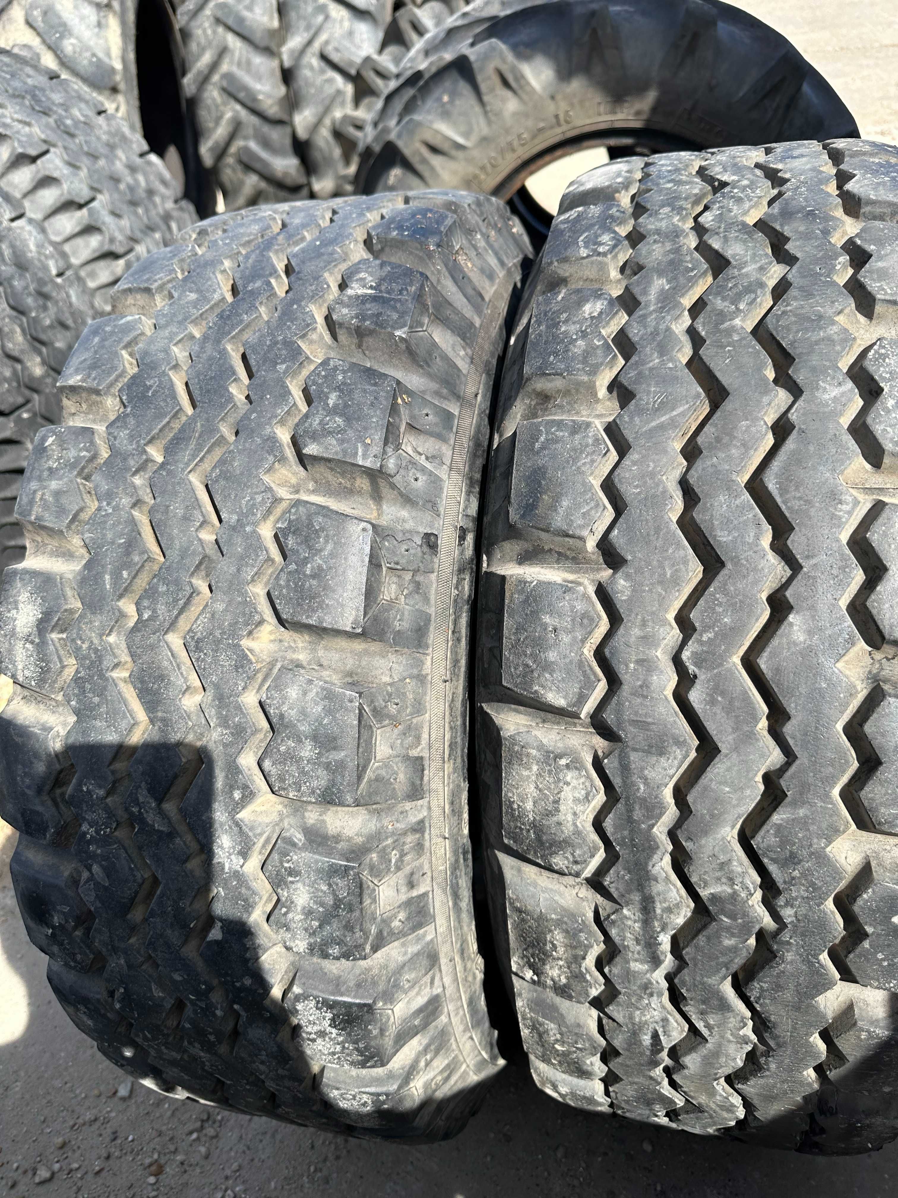 Anvelope sh 250 R15