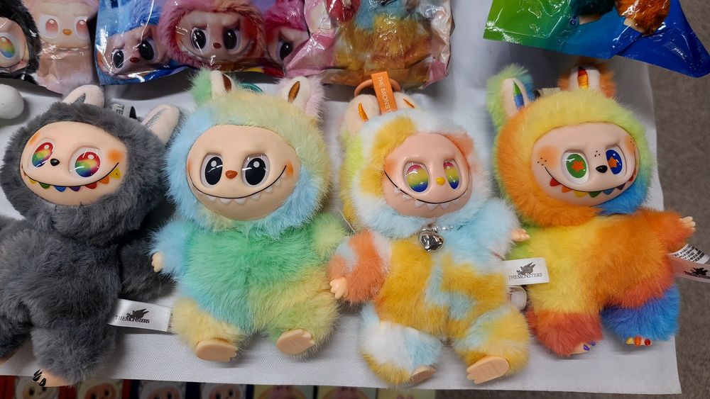 Labubu Biginto Energy