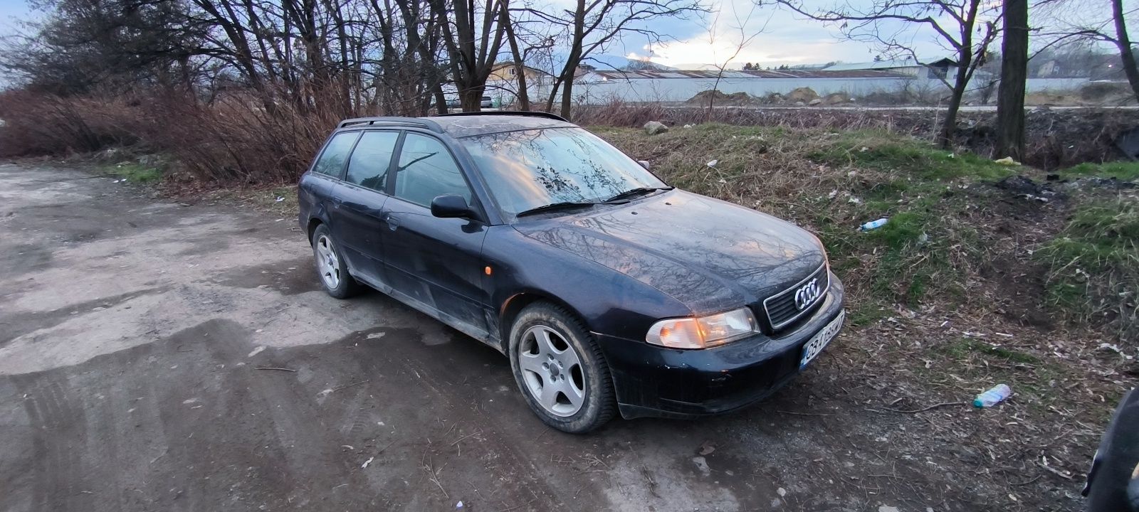 Само на части 2броя Ауди а4 б5/Audi A4 1.8 125коня и 2.4 165коня