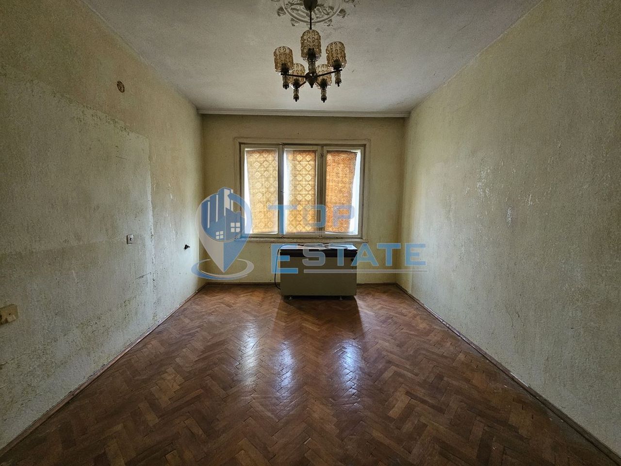 Продава се Четиристаен апартамент в Полски Тръмбеш - 142 кв.м за 293 €/кв.м - Снимка #5
