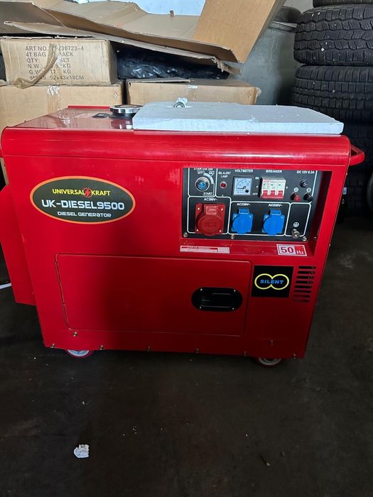 De vanzare generator motorina NOU!