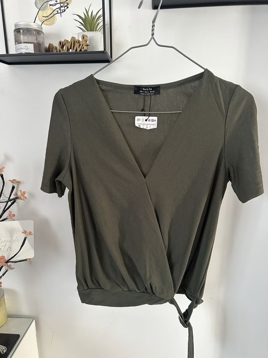 Bluza tip tricou parte peste parte