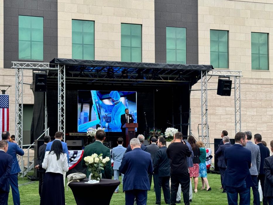 Inchiriere ecran led,schela lumini,fum greu,scena,dj,sonoriz