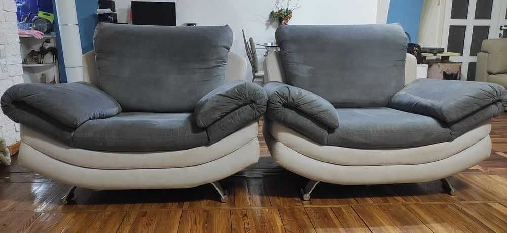 Продается  добротная мягкая мебель (диван и два кресла)
