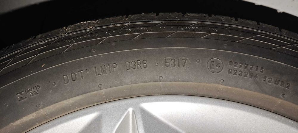 Vand set jante orig. aliaj Audi Q3 
235 50 R18 si anvelope stare f b