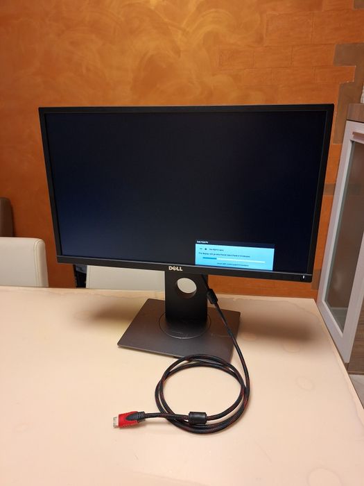 Монитор DELL 21.5 " VGA HDMI