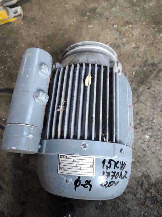 Motor electric 1.5kw 3000rot/min 220v