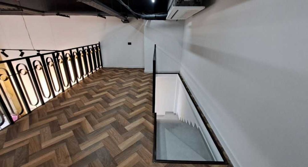 Офис премиум ЖК Akay City 2-этаж 75 м² евроремонт бутик салон студия