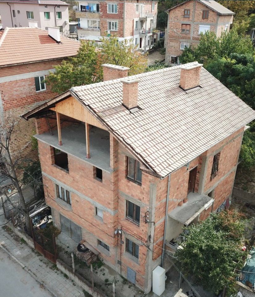 Продава се Къща в Асеновград - 106 кв.м за 1510 €/кв.м - Снимка #1