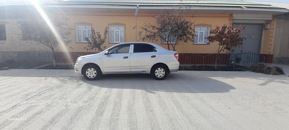 Kobalt 2-pozitsiya metanda