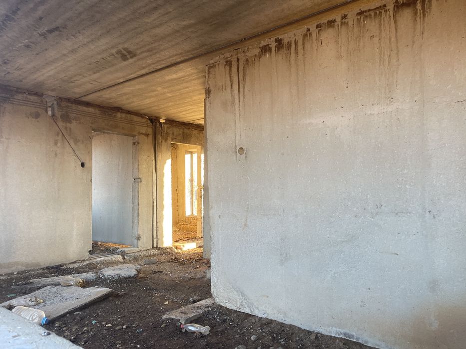 Продаётся не достроенный Дом