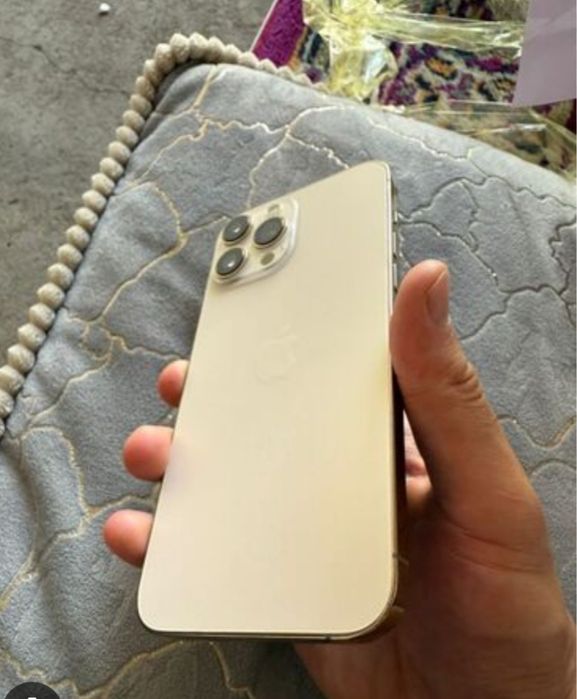 Продам iPhone 13 Pro Max