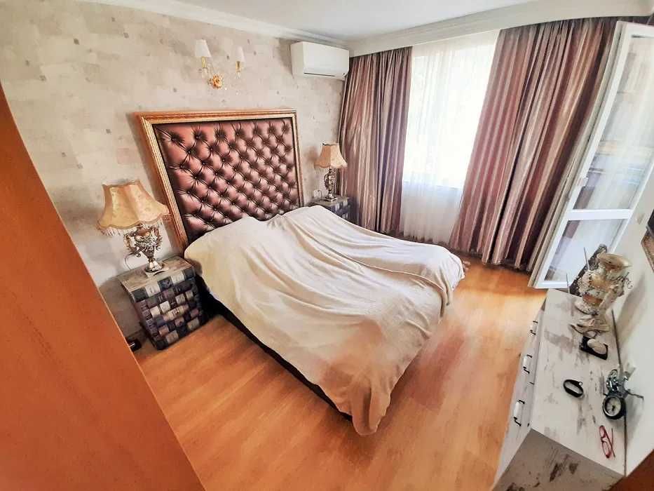 Продава се Двустаен апартамент в к.к. Слънчев бряг - 65 кв.м за 824 €/кв.м - Снимка #4