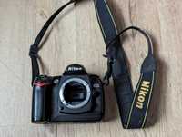 Aparat foto DSLR Nikon D70 + baterie - transport Gratuit