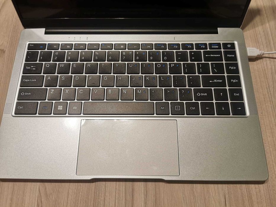 Laptop nou – Intel J4025 / 6GB RAM / 128GB SSD / Windows 11