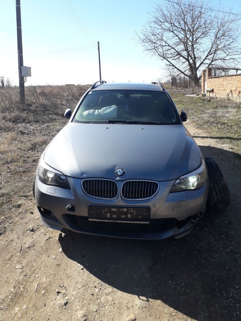 BMW E61 525 дизел М пакет ксенон панорама черен таван