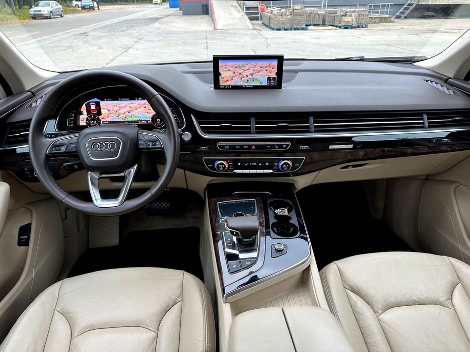 Audi Q7-2017-3.0 diesel/272CP-bord virtual-interior maro/crem-SUPERBA!