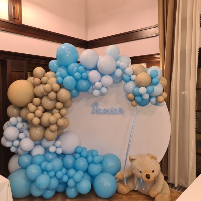 Aranjamente Baloane pentru Evenimente și Aranjamente Cristelnita