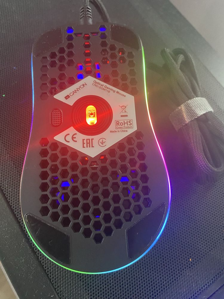 Геймърска мишка Canyon RGB