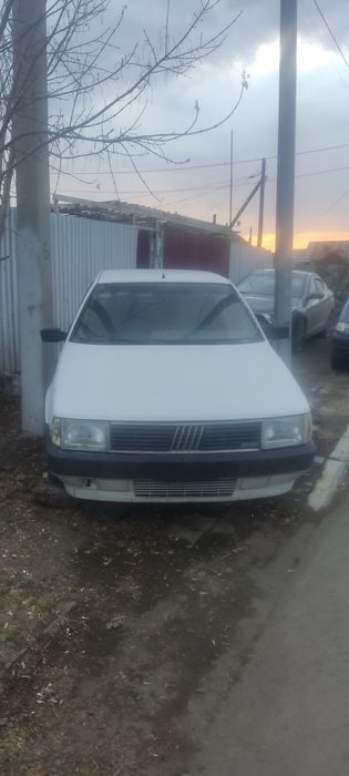 Продам машину по запчастям