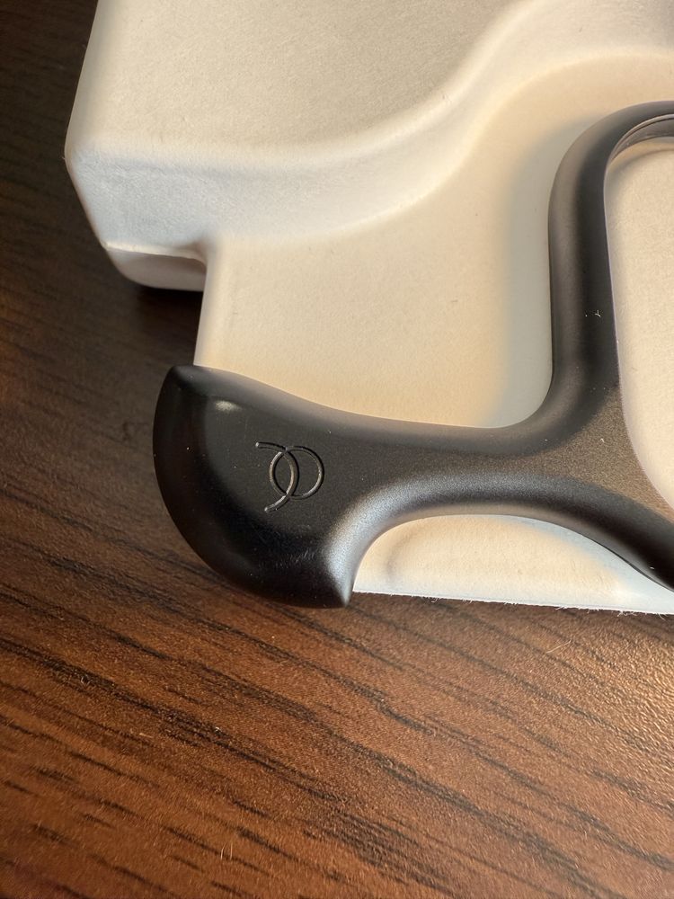 Husa Arc Pulse Matte Black iphone 15 Pro Max