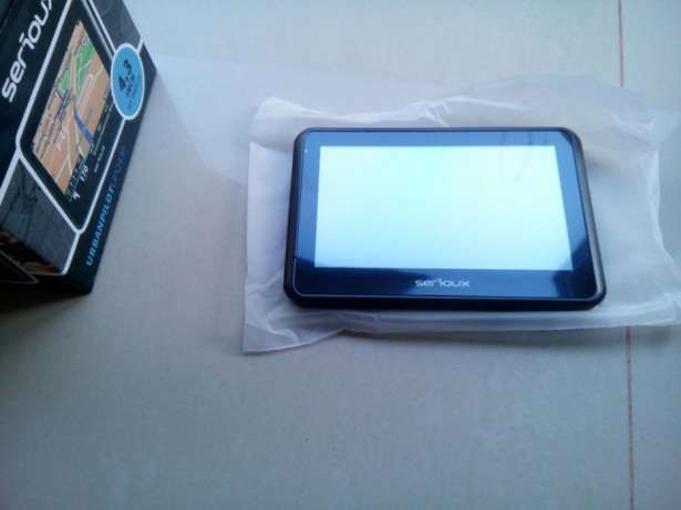 Gps serioux, 4.3", garantie 3 ani, 4 programe camion actualizate