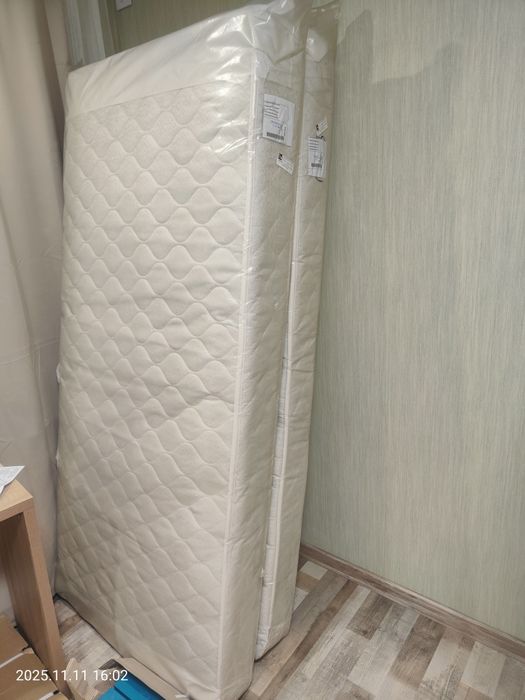 Нов двулицев матрак 90/200