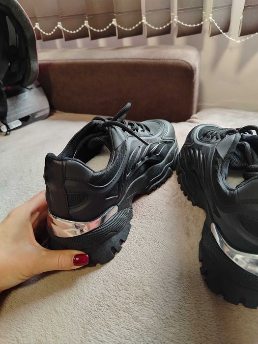 Дамски маратонки