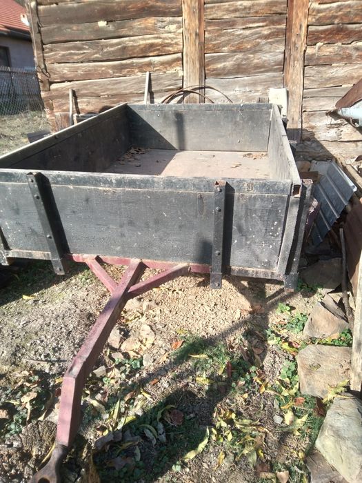 Remorcă  pentru  tractor