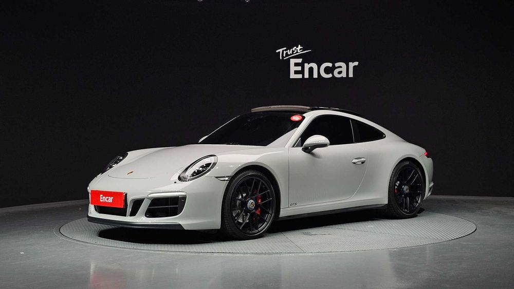 Porsche 911 Carrera 4 GTS 991   06