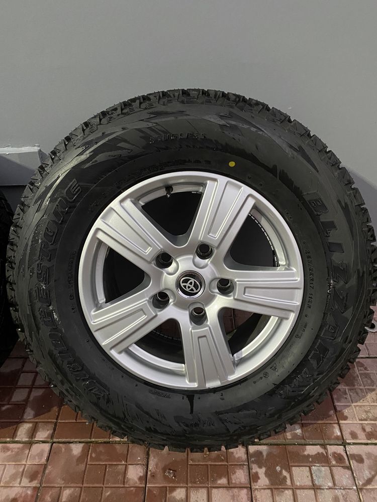 Шины с дисками 285/65R17