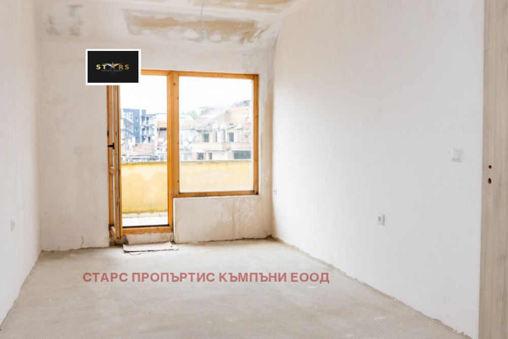 Продава се Тристаен апартамент в Варна, Център - 126 кв.м за 1901 €/кв.м - Снимка #5
