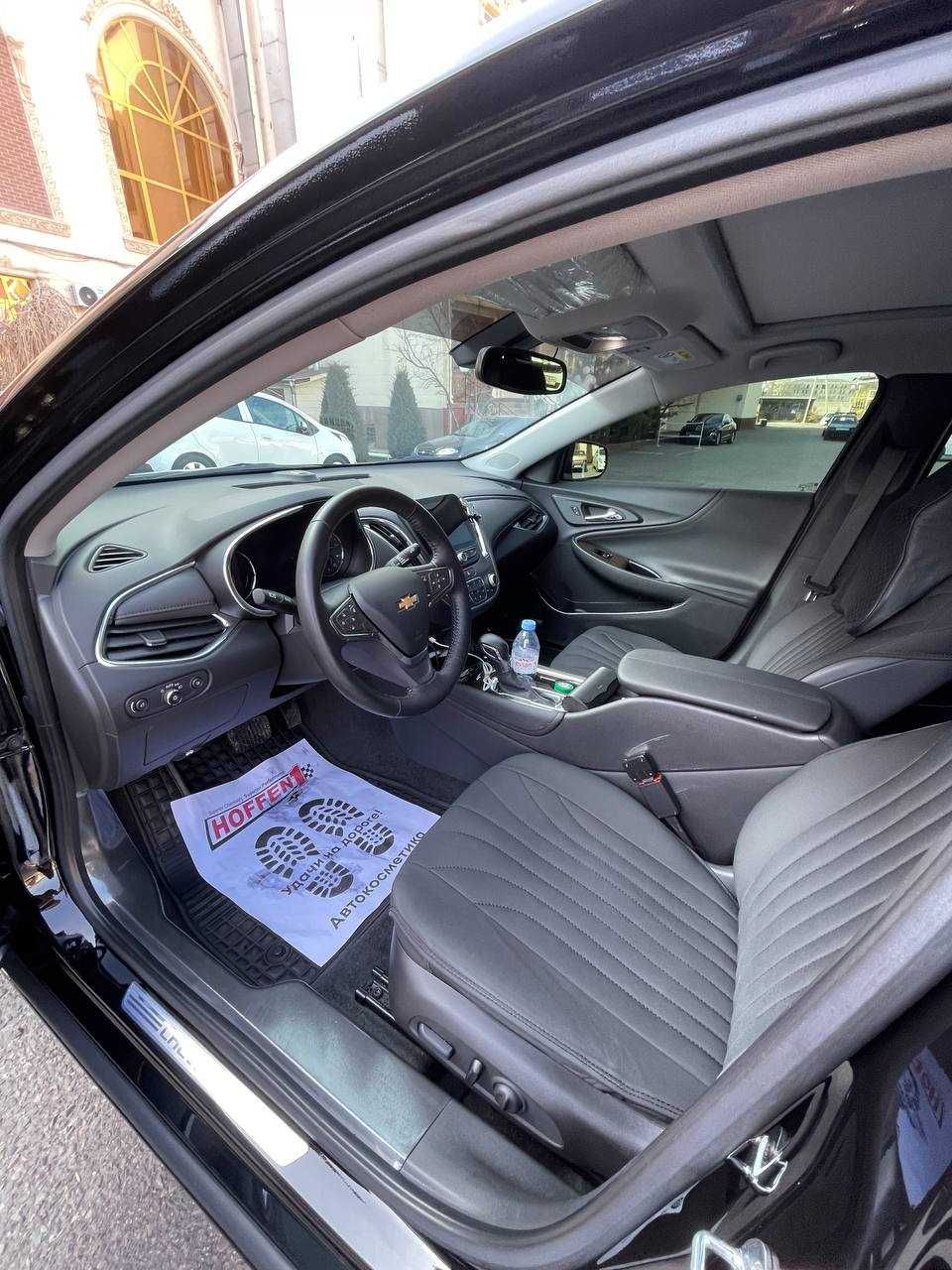 Malibu Primier 2022 Qora