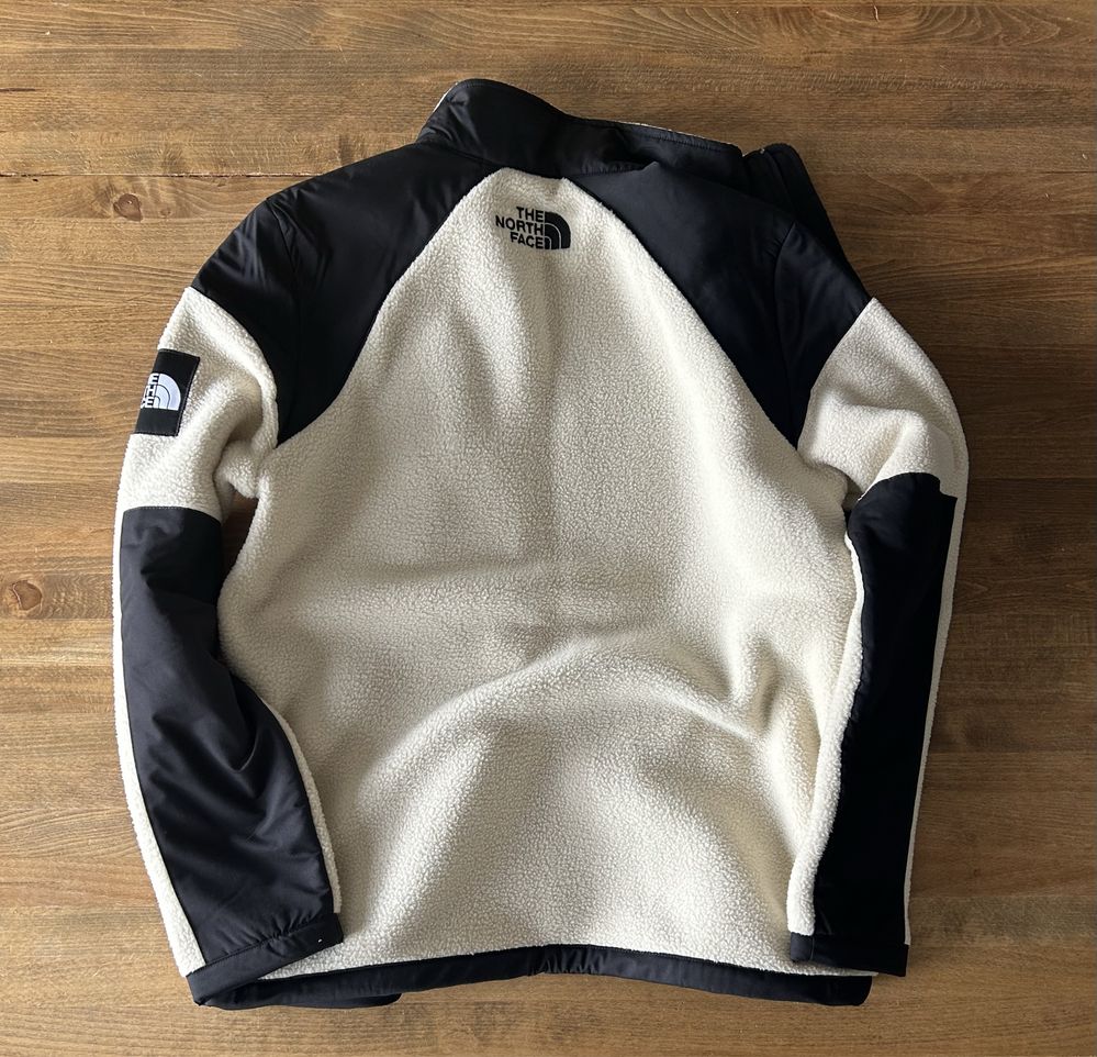 Яке The North Face
