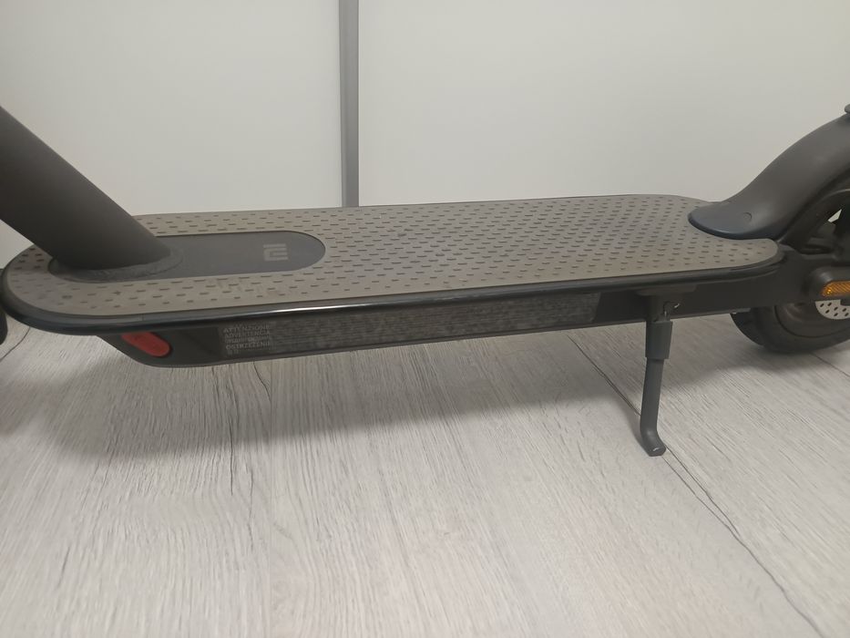 vand trotineta xiaomi in stare impecabila