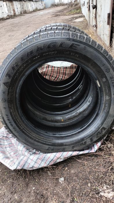 Шипованная резина R-14, 175*65 TRIANGLE покупалось декабрь 2024 года