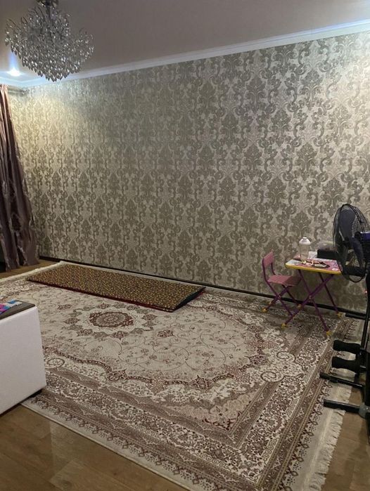 Срочно продаётся квартира лоджия 2×3, кирпичный дом