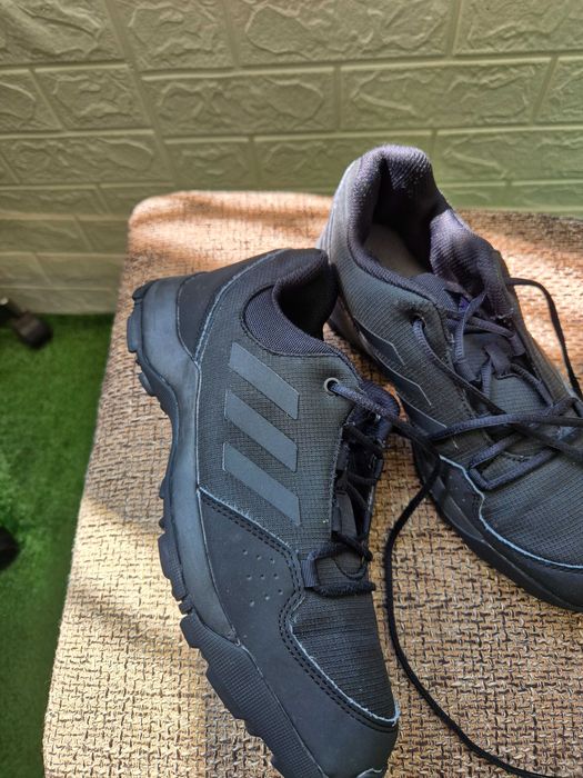 Маратонки Adidas