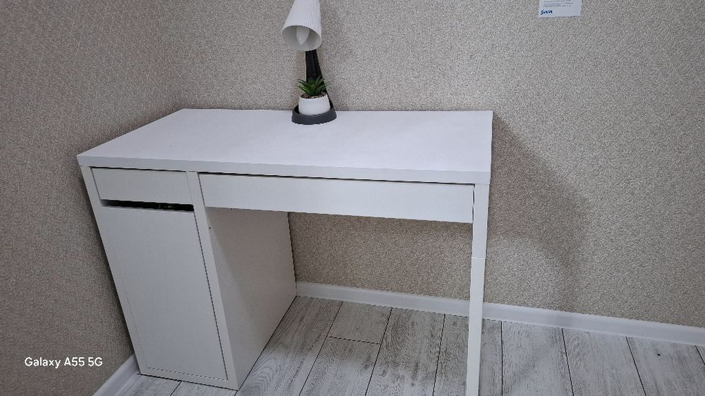 Продам школьный стол