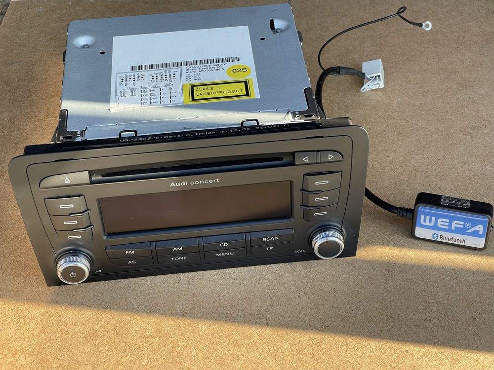 Оригинално Радио Audi A3 8P 2010 с Bluetooth Адаптор