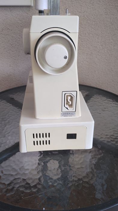 Шевна машина NECCHI 559