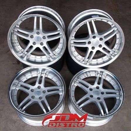 Диски Work Gnosis gs2 r18 8.5G Michelin balon