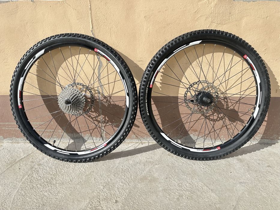 Set complet roti Neo bicicleta 26 Inch 10 pinioane discuri