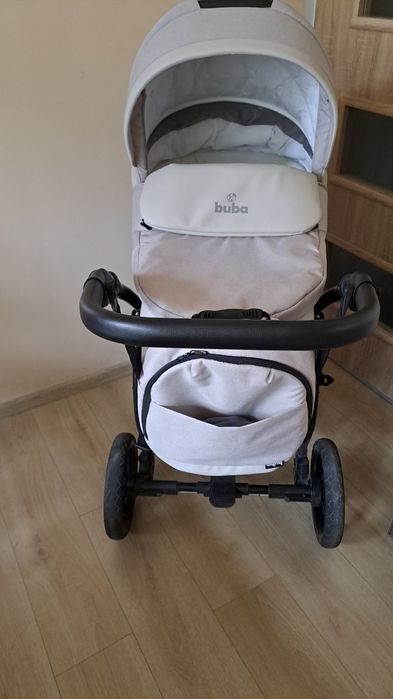 Продавам бебешка количка