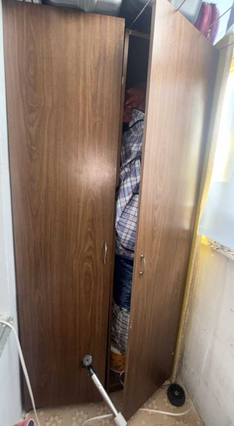 Продам шкаф полочный для балкона