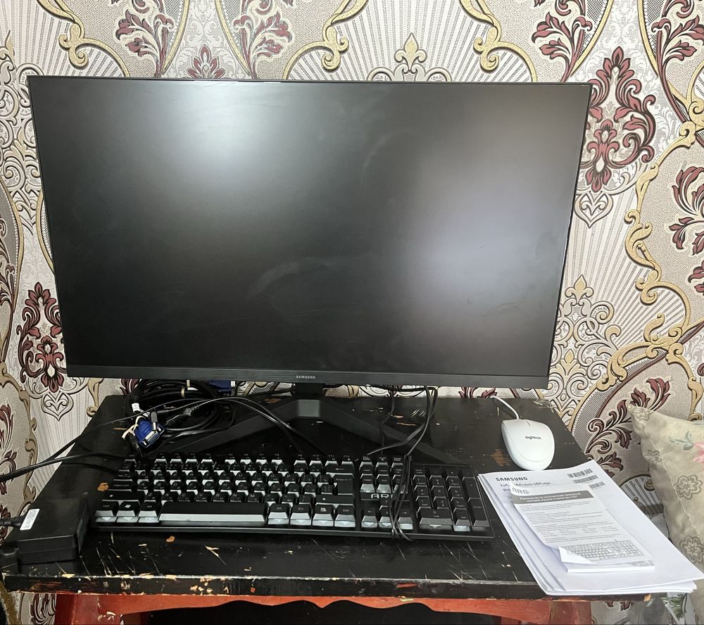 Продаю Монитор Samsung LS27C312EAIXCI
