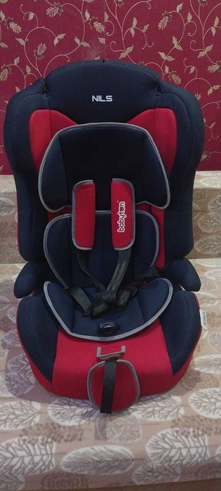 Продам автокресло Babyton NILS 9–36 кг в идеальном состоянии