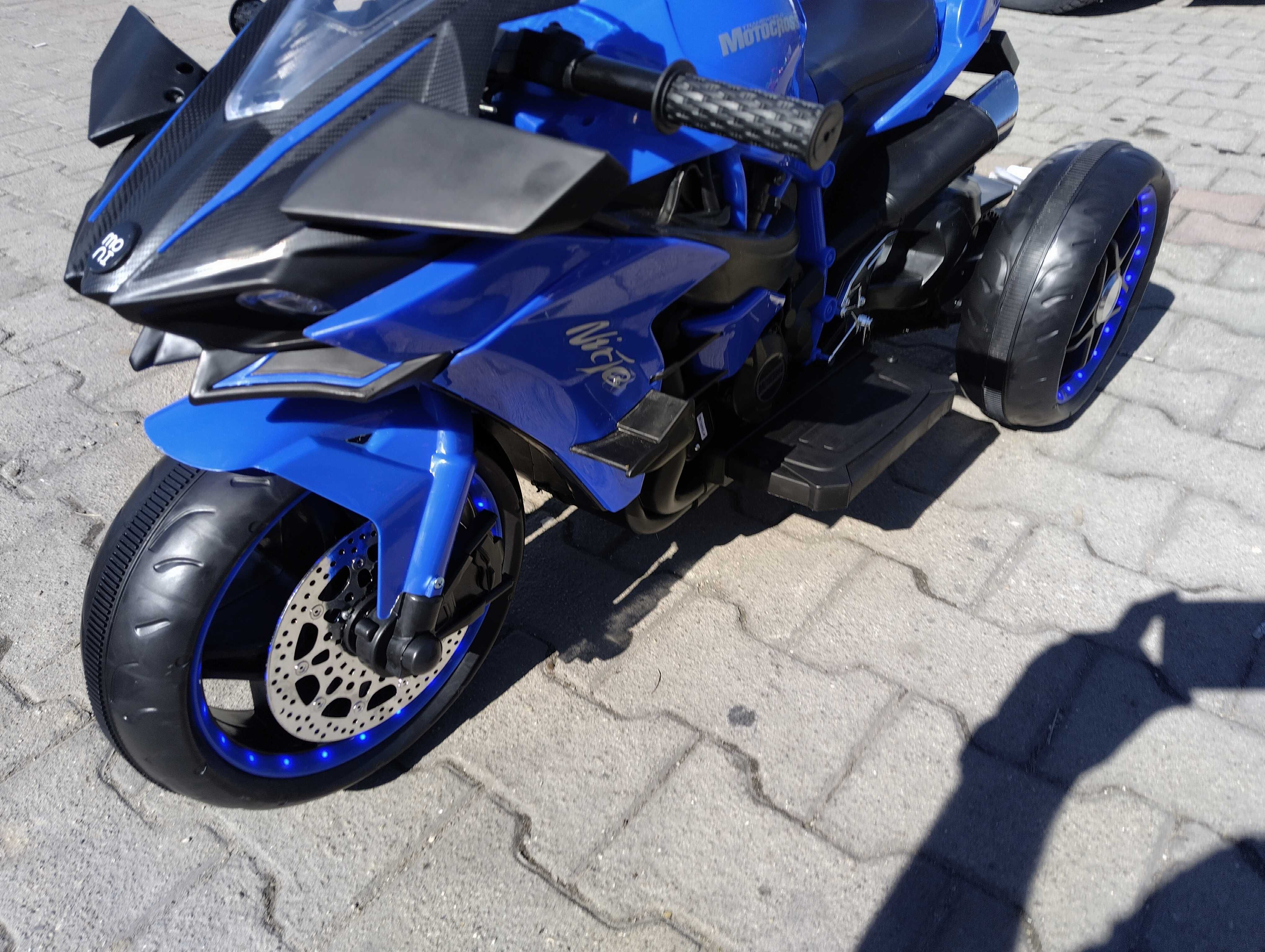 KAWASAKI акумулаторен мотор NINJA син