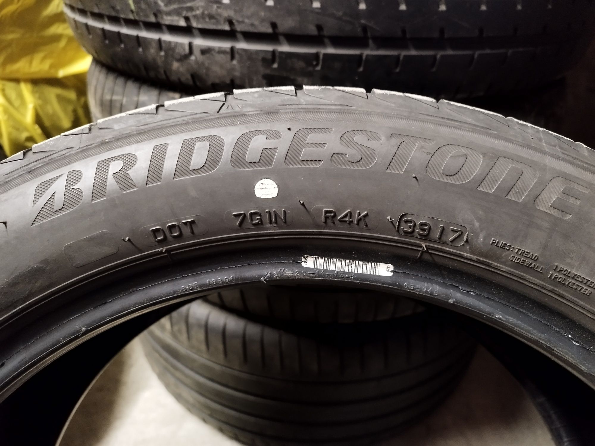 Bridgestone 225/50/18